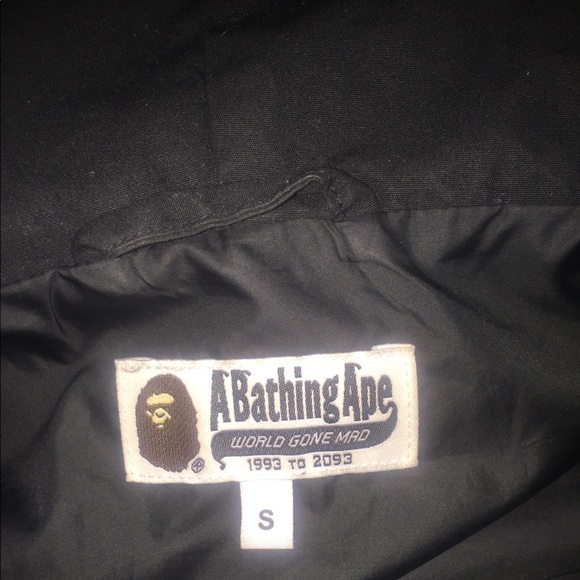 A bathing ape - Picture 4 of 5